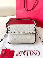 Valentino Garavani Rockstud Grainy Leather Shoulder Bag - 13.5*19*3cm - 2