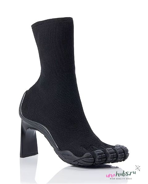 Balenciaga Split-toe Pull-on Booties In Black - 1