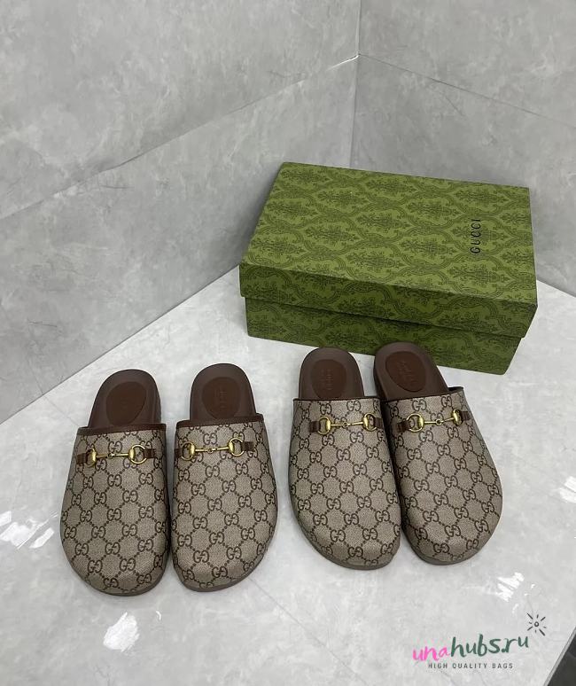 GUCCI GG SUPREME HORSEBIT SLIPPER - 1