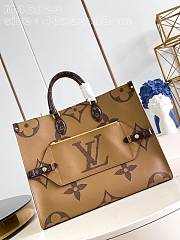 Louis Vuitton OnTheGo Voyage GM Giant Monogram Canvas - 43 x 33 x 18.5 cm - 1