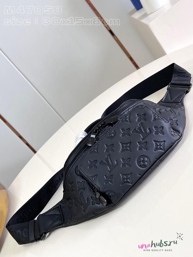 Louis Vuitton Rush Bumbag Monogram Shadow - 30*15*8cm - 1