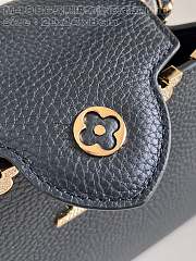 Louis Vuitton Capucines Black Gold Harrdware Bag - 21*14*8cm - 2