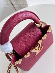 	 Louis Vuitton Capucines Red Gold Harrdware Bag - 21*14*8cm - 2