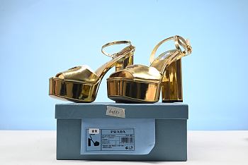 Prada Gold High Heels E42