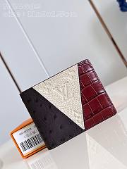 Louis Vuitton Multiple Wallet Taurillon Monogram - 11x9x15cm - 1