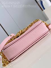 Louis Vuitton Pochette Metis Pale Pink Bag - 21x13x6cm - 3