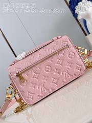 Louis Vuitton Pochette Metis Pale Pink Bag - 21x13x6cm - 5