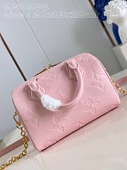 Louis Vuitton Speedy Bandouliere 20cm In Pale Pink - 3