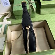 	 Gucci GG Marmont half moon shaped black leather bag - 21.5x11x5cm - 6