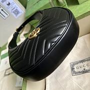 	 Gucci GG Marmont half moon shaped black leather bag - 21.5x11x5cm - 4