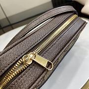 Gucci GG Spreme Double G Shoulder Bag - 18x14x5cm - 6