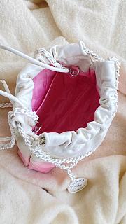 Chanel Mini 22 Bag White and Pink Patent Leather - 20 × 19 × 6 cm - 4