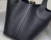 Hermes Picotin Lock 22 Black Tote  Clemence Palladium Gold  - 2