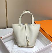 	 Hermes Picotin Lock 22 White Tote Clemence Palladium Gold - 1