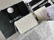 Chanel Camera White Bag - 11.5x16x6cm - 5