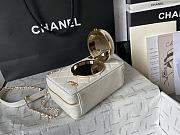 Chanel Camera White Bag - 11.5x16x6cm - 4