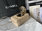 	 Chanel Camera Beige Bag - 11.5x16x6cm - 2