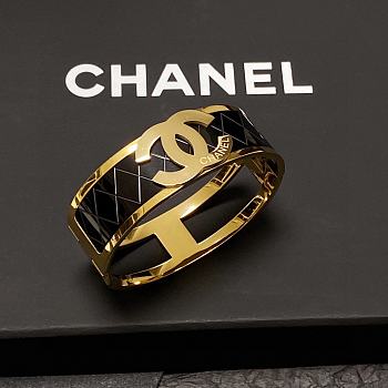 Chanel Metal Bracelet 