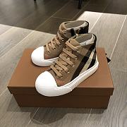 Burberry Belford House Check High Top Sneakers - 1