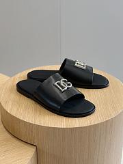 	 Dolce&Gabbana DG Logo Black Leather Men Slides - 4