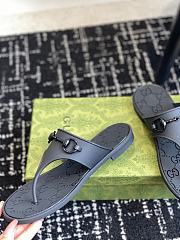 Gucci thong sandal with Horsebit in black - 5