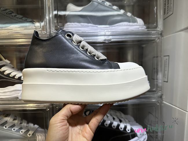 	 Rick Owens Leather High Bottom Sneakers - 1