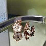 Van Cleef & Arpels Flower Earrings - 6