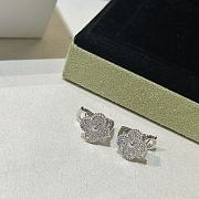 Van Cleef & Arpels Alhambra Silver Earrings - 4