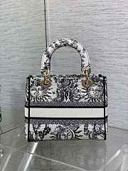 	 Dior Lady Medium D-Lite Embroidery Black Bag - 24*11*20cm - 4