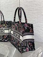 Dior Medium Book Tote Black Flowers Embroidery - 2