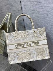 Dior Book Tote Medium Ivory And Gold Toile De Jouy Embroidery - 1