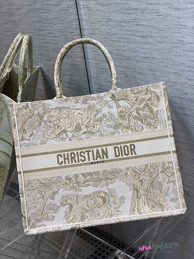 	 Dior Book Tote Large Ivory And Gold Toile De Jouy Embroidery - 1