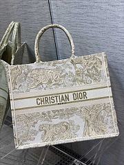 	 Dior Book Tote Large Ivory And Gold Toile De Jouy Embroidery - 1