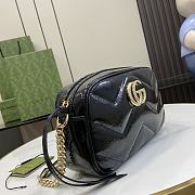 Gucci GG MARMONT sophisticated leather black SMALL SHOULDER BAG  - 5