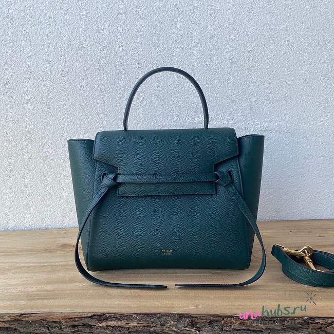 Celine Nano Belt Bag In Grainied Calfskin Green - 20 X 17 X 11 CM - 1