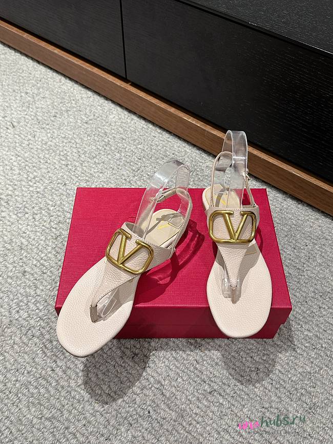  VALENTINO GARAVANI VLogo leather thong sandals - 1