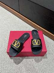 VALENTINO GARAVANI Role Sandals  - 2