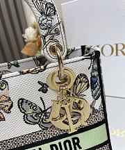 Dior Medium Lady D Lite Green Embroidery Butterfly 24cm - 5