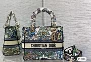 Dior Medium Lady D-Lite Green Star Embroidery Bag 24cm - 1