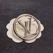 Louis Vuitton Silver Hoop Brooch - 6