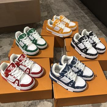 Louis Vuitton kid Sneakers 