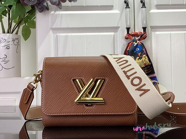 Louis Vuitton Twist PM Bag Gold Color Epi Leather - 19 x 15 x 9 cm - 1