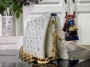 Louis Vuitton Coussin PM White and Blue Bag -26 x 20 x 12 cm  - 5