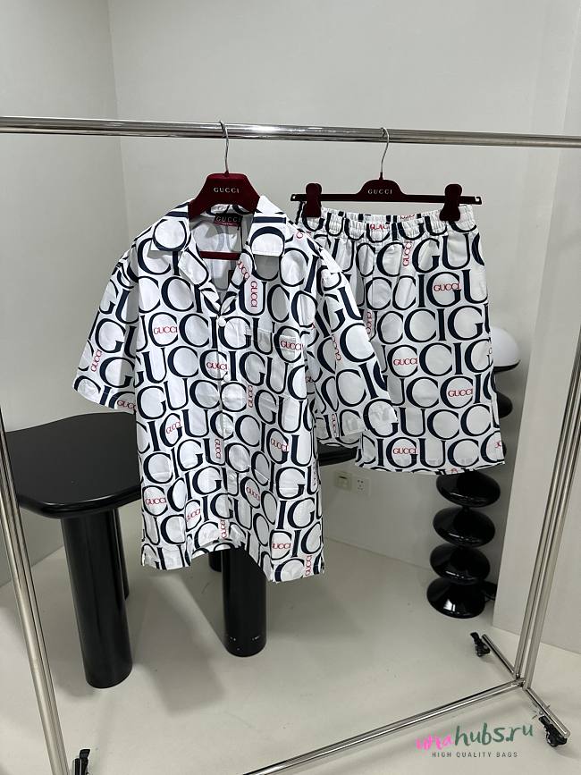 Gucci Men MAXI GUCCI PRINT FABRIC SET - 1