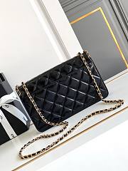 Wallet On Chain Patent Calfskin & Gold-Tone Metal Black - 12.3 × 19.2 × 3.5  - 2