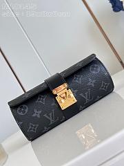 Louis Vuitton Etui Bijoux Jewelry Bag 19 x 8 x 8 cm - 5