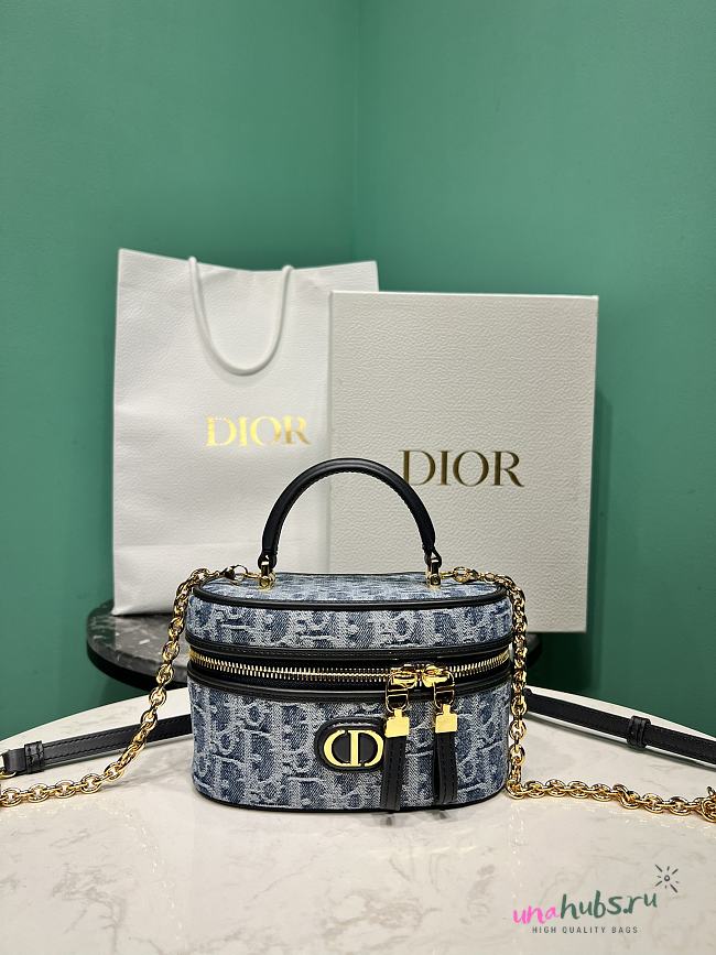 Dior 30 Montaigne Mini Vanity Case Blue Denim Dior Oblique Jacquard 16.5*8*9.5cm - 1