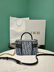 Dior 30 Montaigne Mini Vanity Case Blue Denim Dior Oblique Jacquard 16.5*8*9.5cm - 3