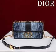 Dior 30 Montaigne East West Bag Blue Denim Dior Oblique Jacquard 21 x 12 x 6cm - 1