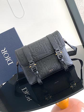 Dior Hit the Road Messenger Bag with Flap - 24 x 18 x 8cm